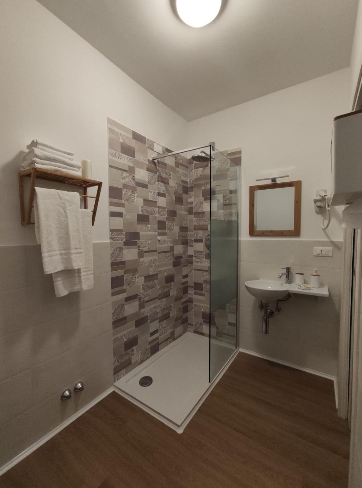 Loremi Rooms Termoli Exteriör bild